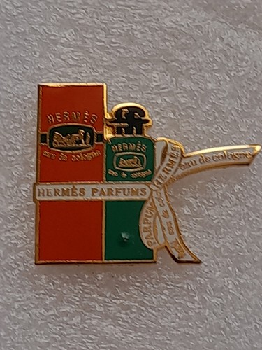 Pin hermes broche bijoux - pin's,