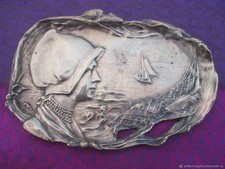 empty pocket old fishing bronze Art Nouveau