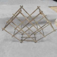 Ancien CASIER  Elegant PORTE  Bouteilles en métal chromé Pliable