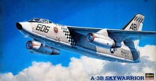 DOUGLAS A-3B SKYWARRIOR