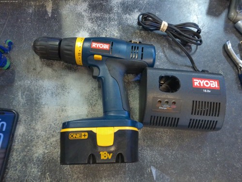 Ryobi p206 18v cordless - 18v, 1/2"
