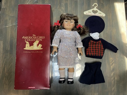 American girl doll molly - american,