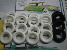 lot de 20 pneus dinky toys 15/8 bande ronde 16 blancs et 4 noirs .