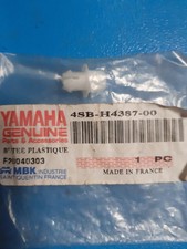 Clip fixation  optique AV pour scooter MBK 50 Rocket 2003 à 2006 ref4SB-H4387-00