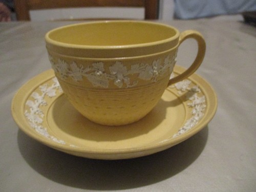 Wedgwood très ancienne tasse