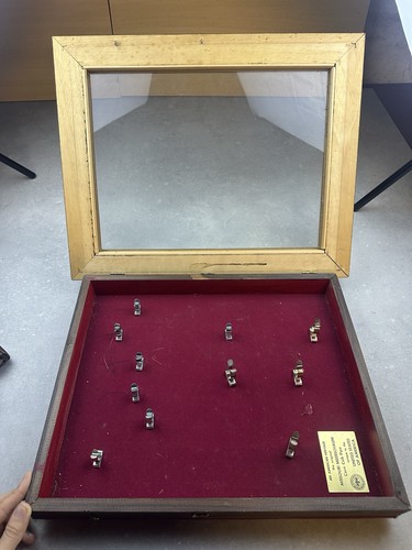 Vitrine exposition bois - vitrine,
