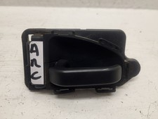 Poignée intérieur arrière conducteur pour citroën saxo essence de 2000