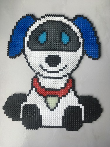 Pixel art perles - /,