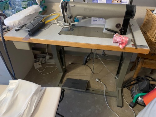 Machine coudre - machine,