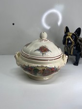 Soupière Sarreguemines modèle Obernai bonne etat juste 2 impact sur le couvercle