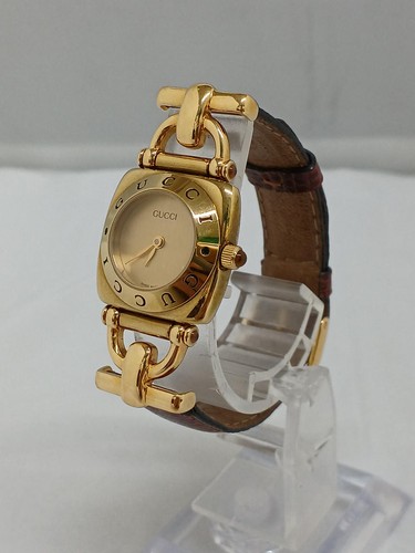 Gucci vintage quartz watch - gucci,