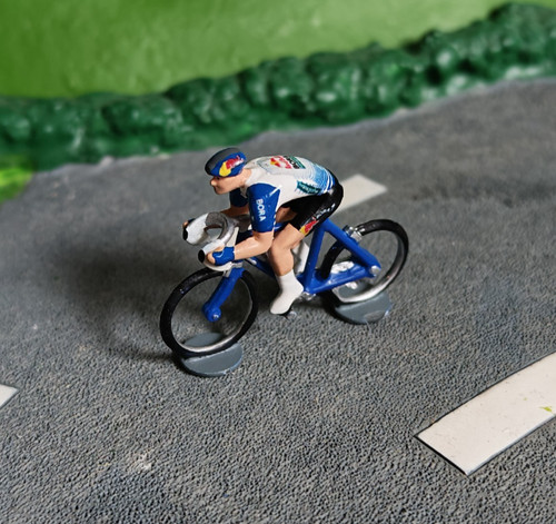 Cycliste miniature red - cycliste, bull