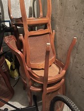 chaise cannée en Merisier