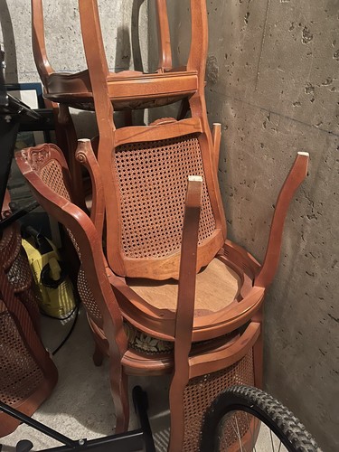 Chaise cannée merisier - en,