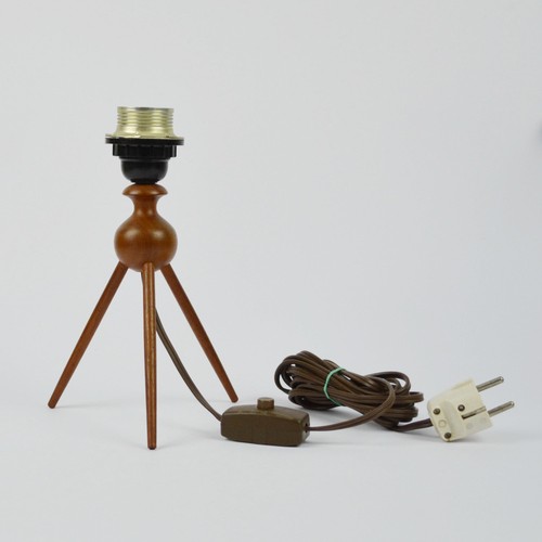 Tripod table teck lampe - tripod,