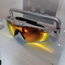 Lunettes de soleil Oakley Mag