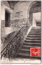 33 LA REOLE - Old wrought iron ramp