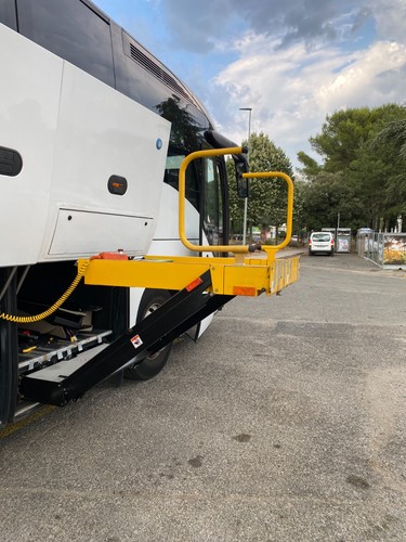 Elévateur hayon pmr iveco - elévateur,