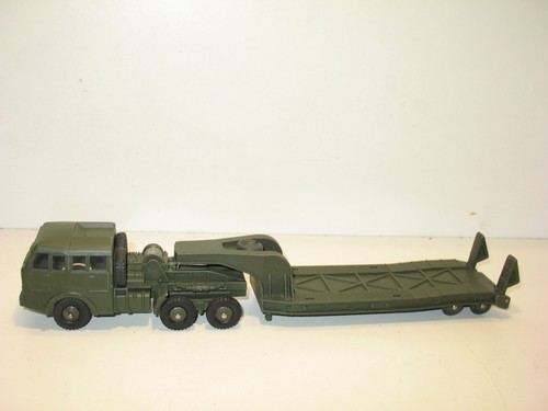 Dinky toys camion berliet - toys,,