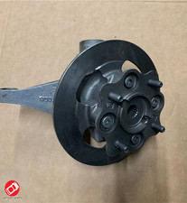 01.18.009 PORTE MOYEU AVANT