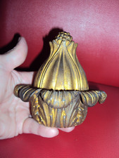 ancienne boule départ de rampe d'escalier bronze objet déco maison château