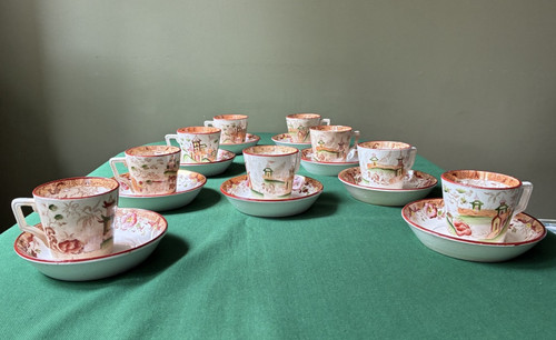 Tasses sous - et, digoin