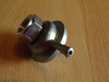 ROBINET RESERVOIR ESSENCE