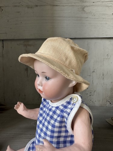Chapeau poupée type bleuette - type,