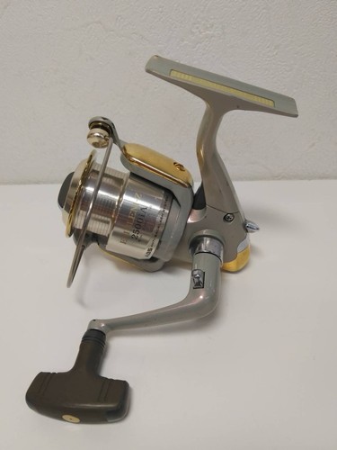 Daiwa emblem 2500ia made - daiwa, z
