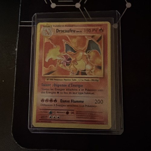 Carte pokémon dracaufeu - carte,