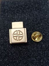 Pin's Pins Pin Enamel 45 Gold Metal 2D Fashion Brand Perfume "AURIEGE" 