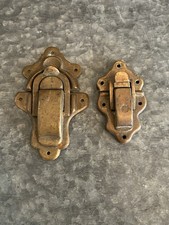 2 Anciens Fermoirs De Malle