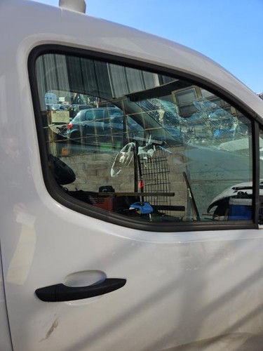 Vitre avant droit - , peugeot