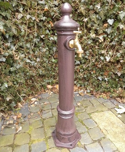 Fontaine sur pied - fontaine,