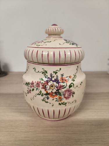 Ancien pot couvert - couvert, en