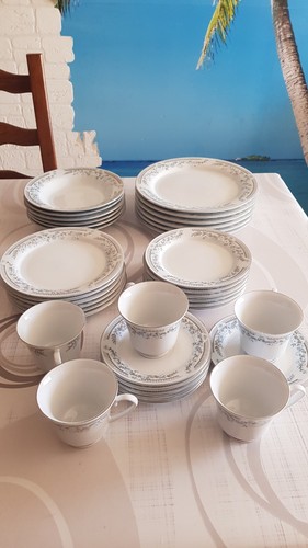 Service table pièces en - table, 36