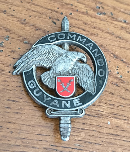 Insigne rei cec - insigne, centre