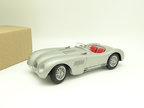 Auto art jaguar c - 1/18,