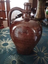 Ancien pichet en grès