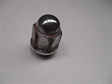 Isuzu TROOPER WHEEL BOLTS (UBS)