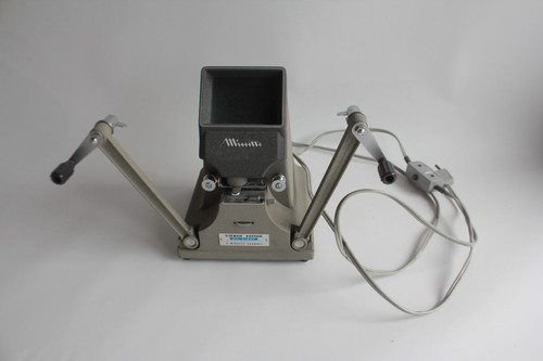 Ancien rétroprojecteur - ancien,