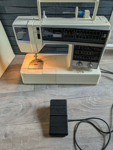 Machine coudre singer - machine,