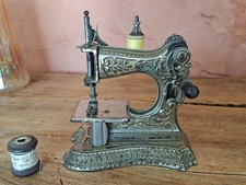 Machine à coudre Muller n°6