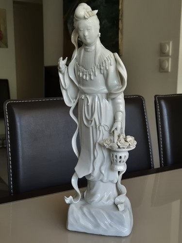 Statuette figurine décorative - statuette,