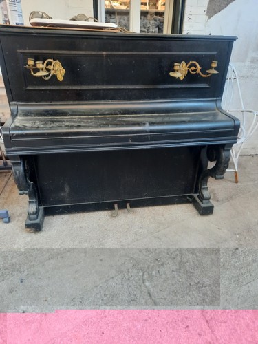 Wacker piano droit ancien noir