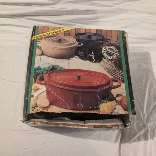 Cocotte ovale fonte noire - ovale, en