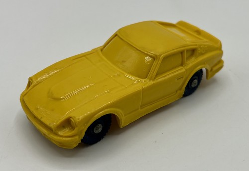 Datsun 240z jaune - -, tomte