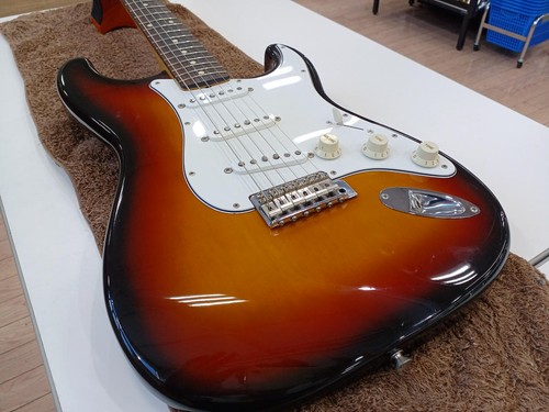 Guitare électrique fender - guitare,