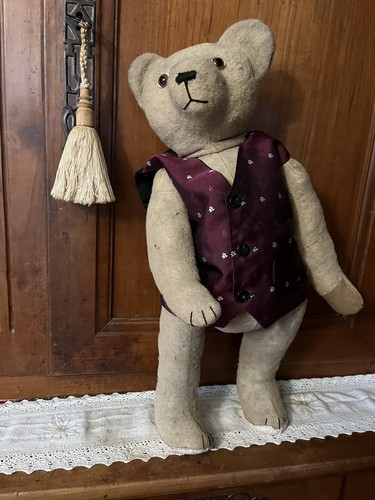 Très ancien ours peluche - très,