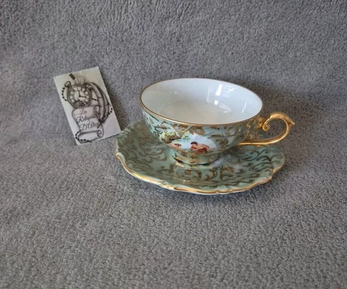 Tasse sous en - tasse,